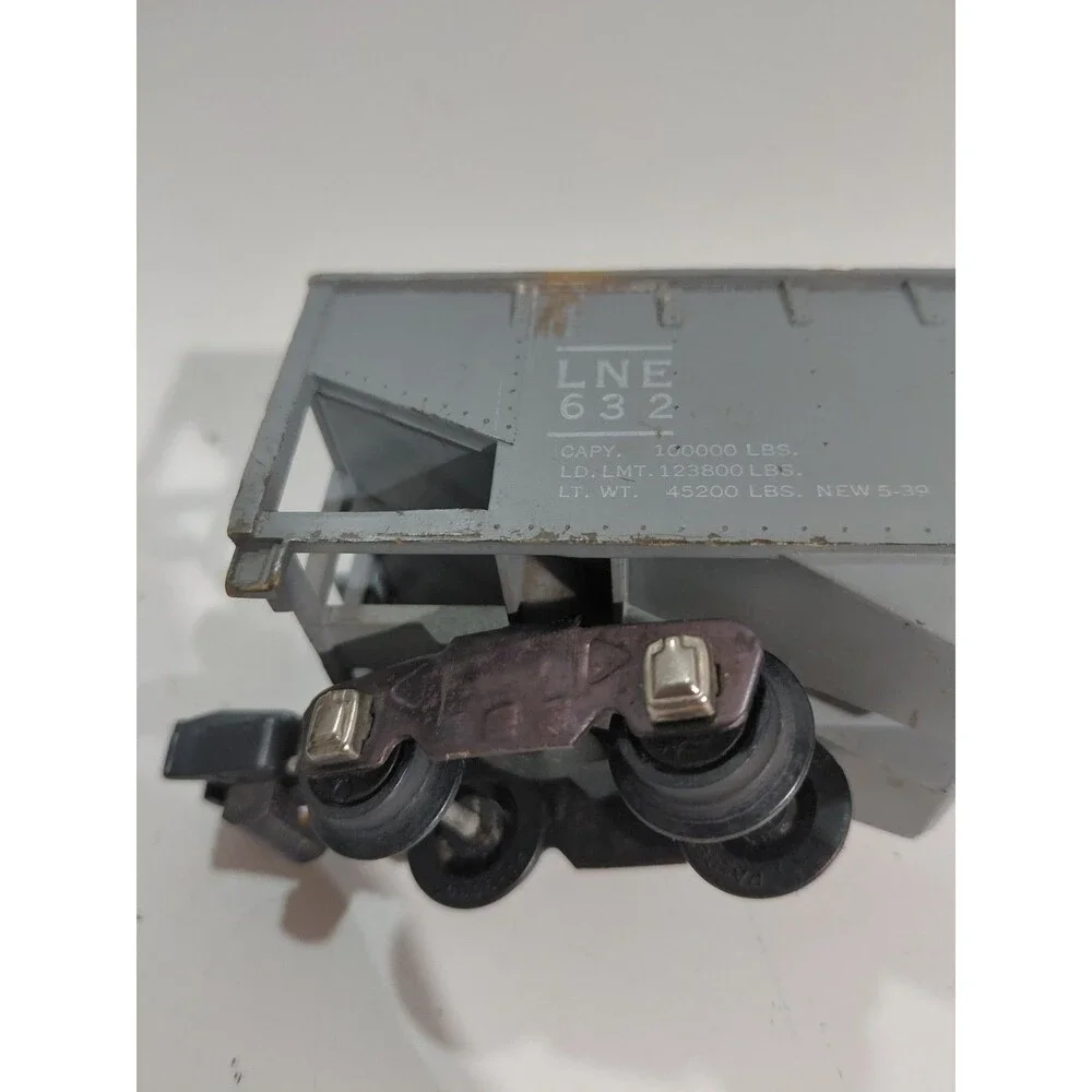 American Flyer 632 S Gauge Model Railroad Lehigh New England 2 Bay Hopper Car